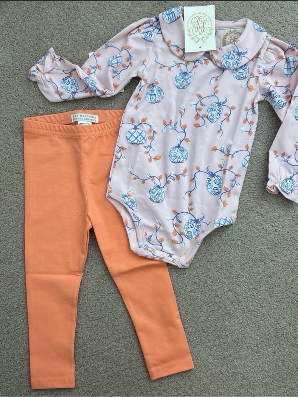 NWT Beaufort Bonnet Company pumpkin onesie and matching leggings